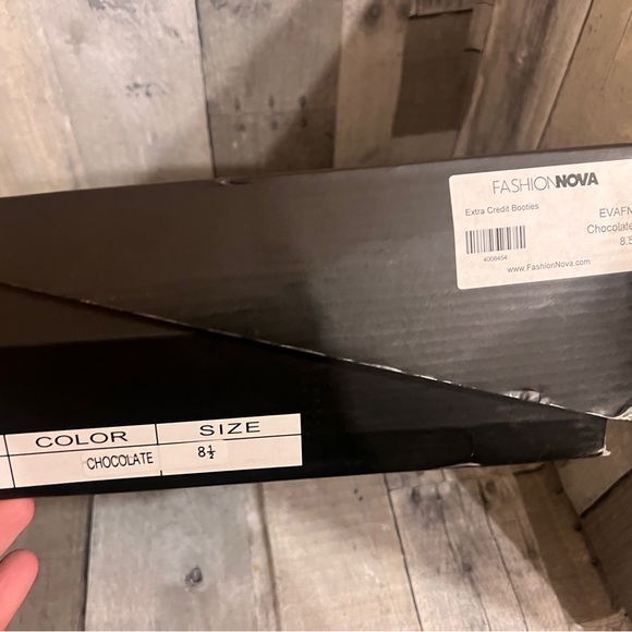 FASHIONNOVA
Extra Credit Booties size 8.5 - Picture 5 of 5